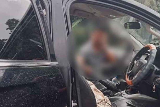 গোপালগঞ্জে ইউএনওর গাড়িতে হামলা ও ভাঙচুর